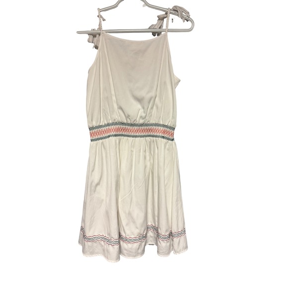Olive & Oak White Embroidered Tassel Tie Mini Dress Small Boho LV 4S 7880 - Picture 6 of 9